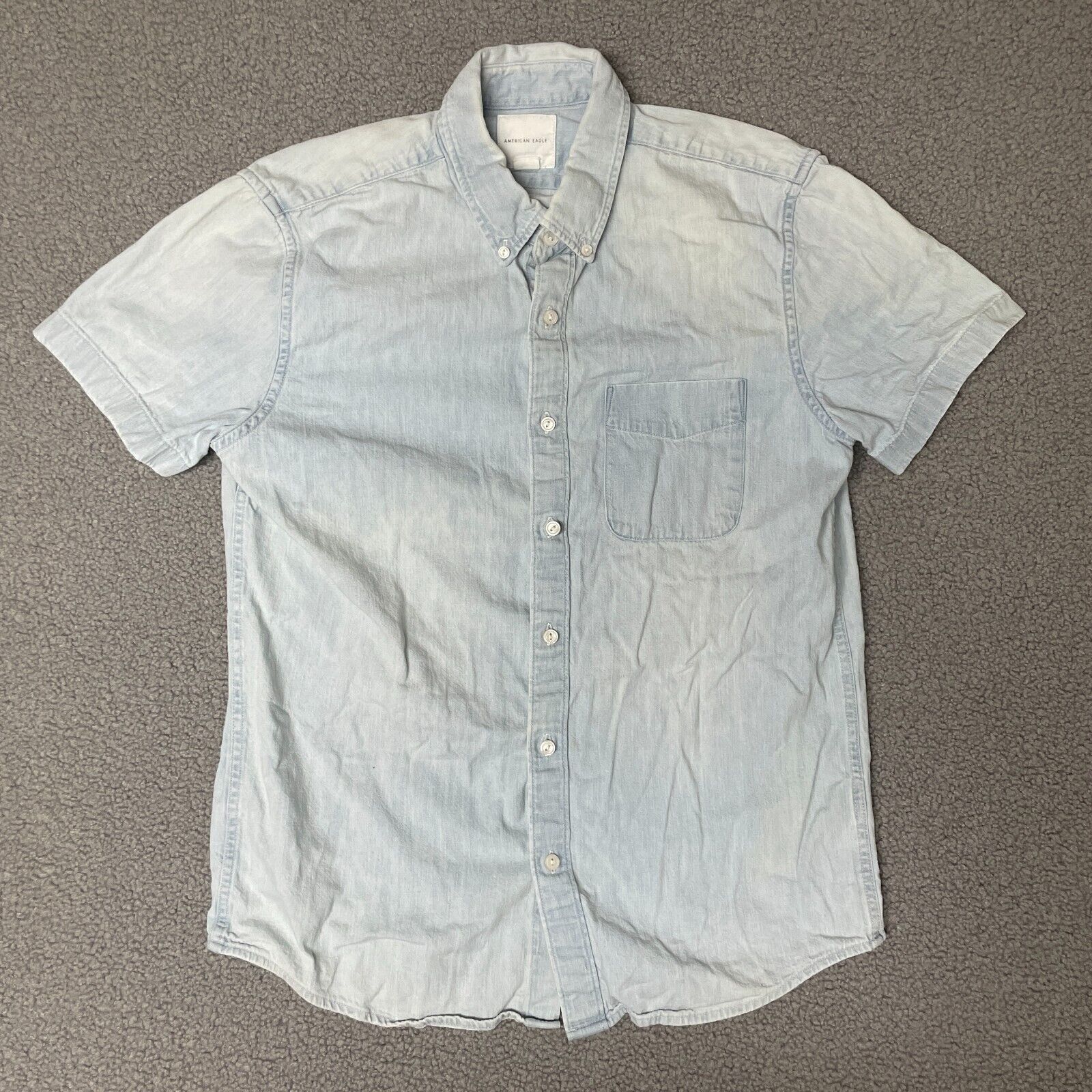 American Eagle Womens Shirt Chambray Denim Blue Medium Button Up Chore Workwear